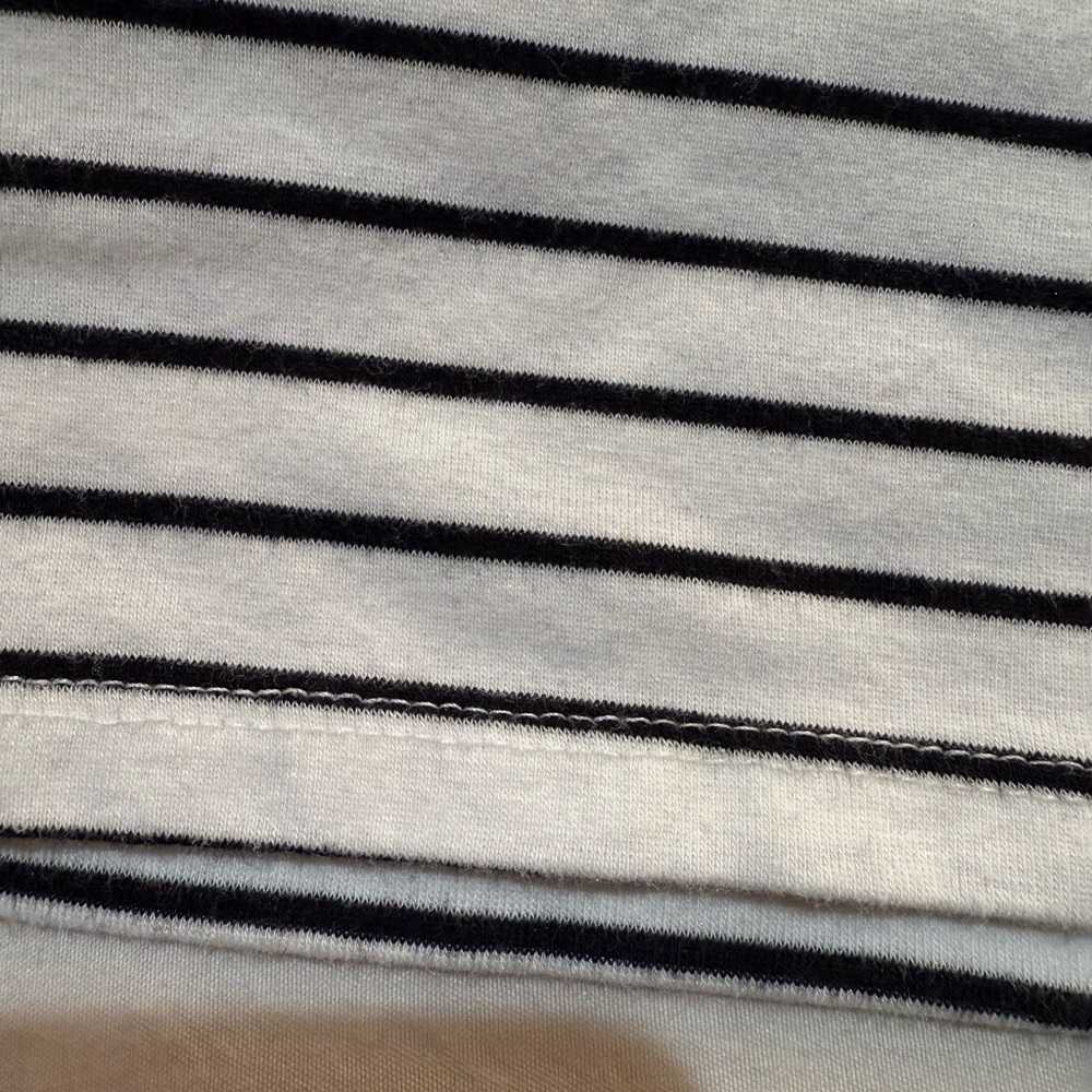 A New Day Bundle of T-Shirts Small and Extra Small - Picture 4 of 6